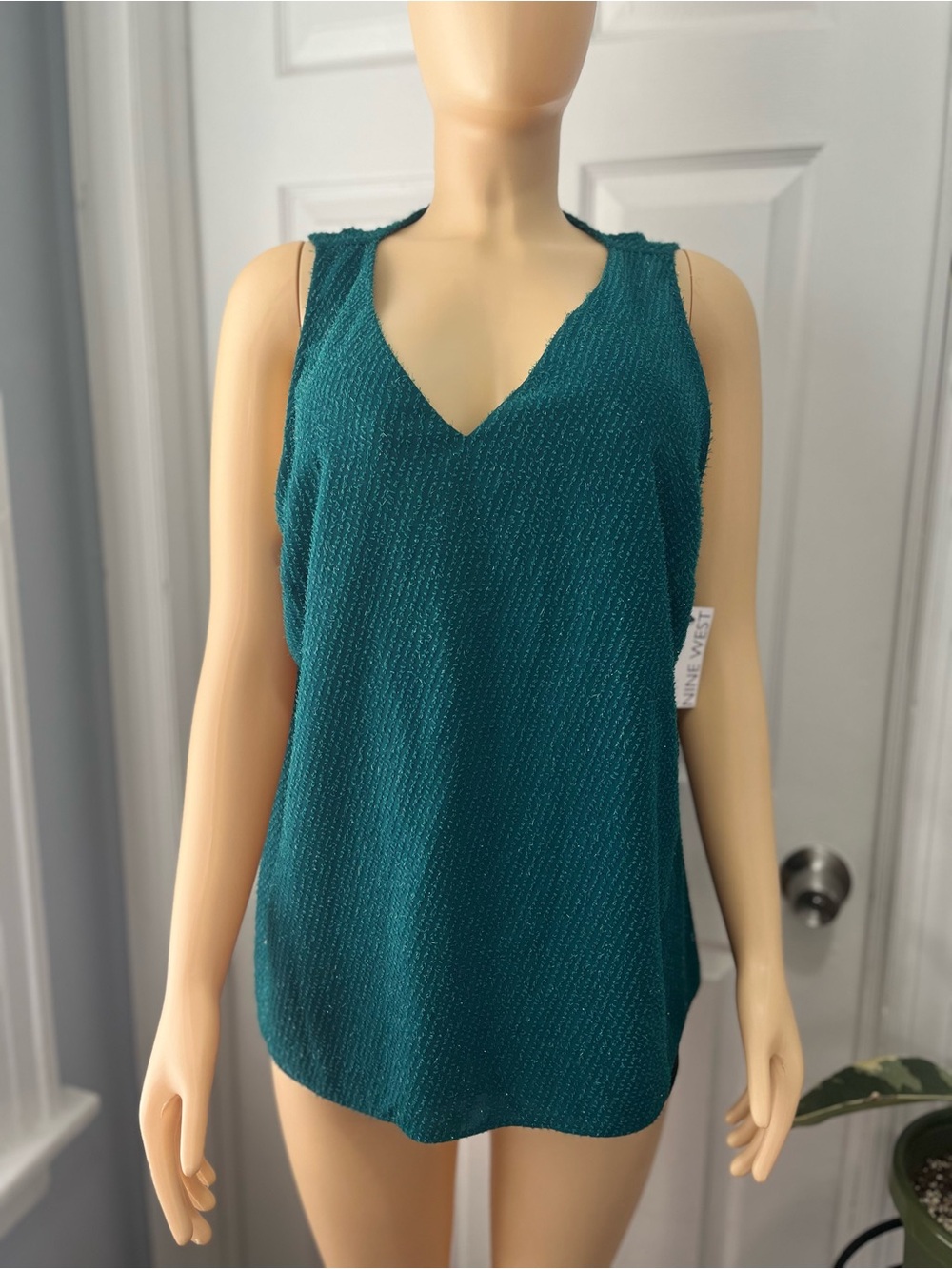 Nine West Teal Textured V-Neck Tank Top